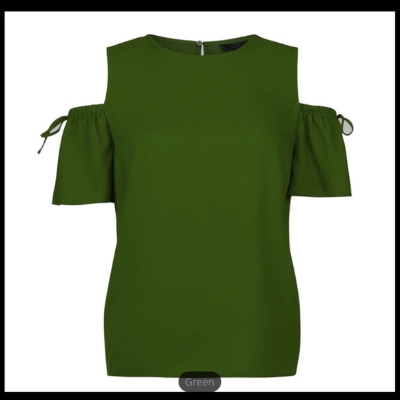 Green off the shoulder blouse, with tie - Picture 3 of 6